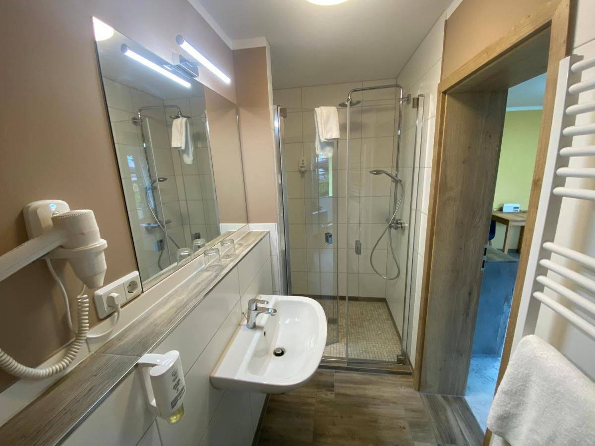 Deyelsdorf Vorsicht Hotel מראה חיצוני תמונה