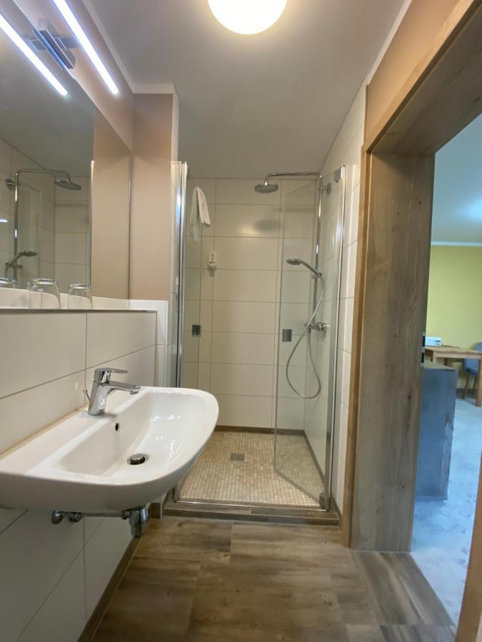 Deyelsdorf Vorsicht Hotel מראה חיצוני תמונה