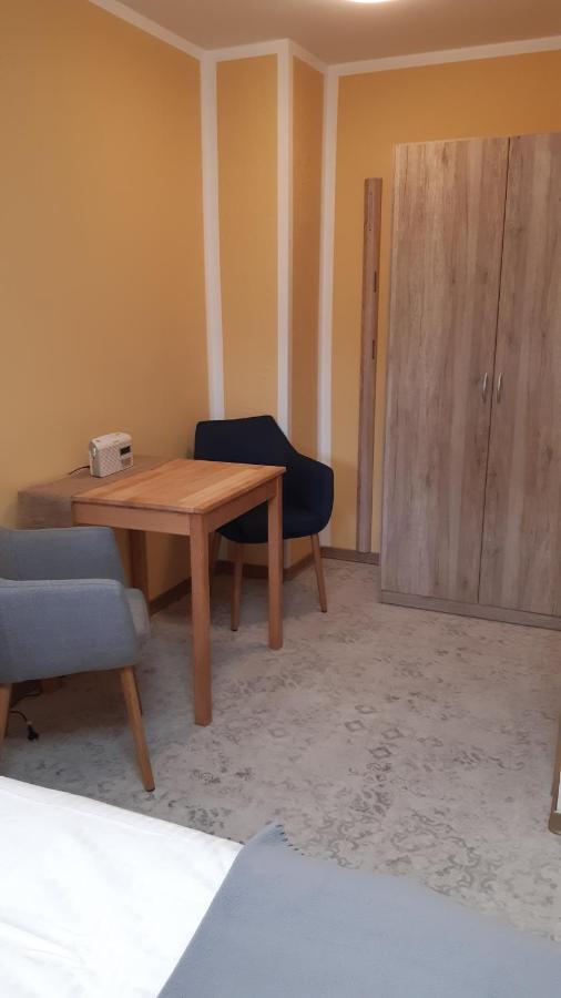 Deyelsdorf Vorsicht Hotel מראה חיצוני תמונה